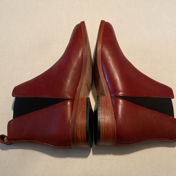 Nisolo Eva Everyday Chelsea Boot size 9 - Picture 9 of 11